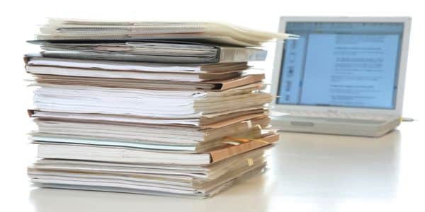 Quels documents administratifs une entreprise doit-elle archiver ?