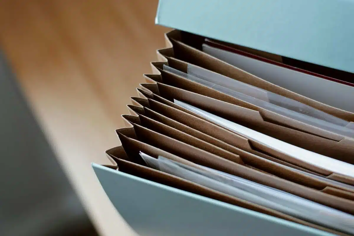combien de temps garder les papiers d'une entreprise fermée